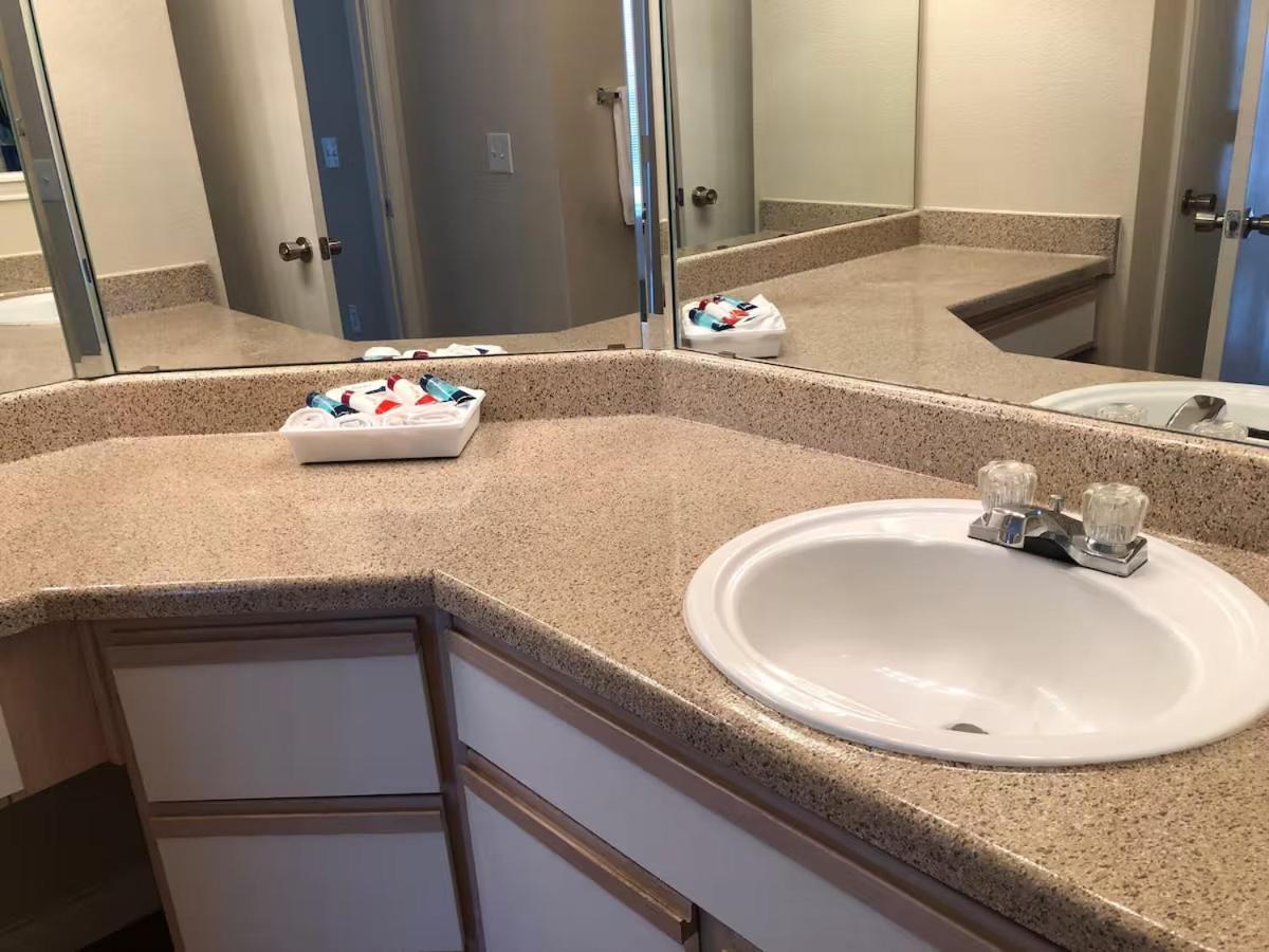 Lavish Apartment Near Houston Medical Centre Room photo